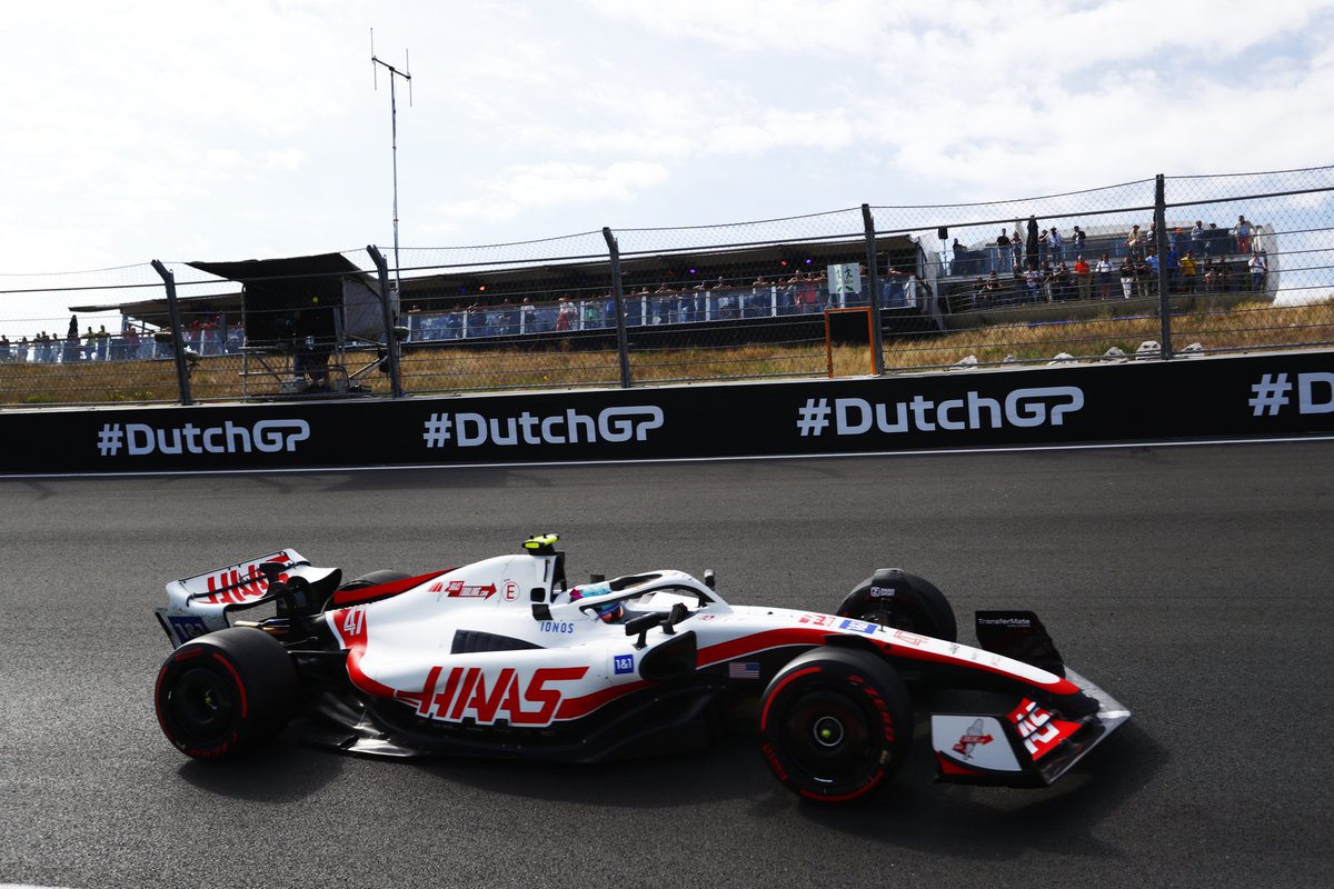 MickSchumiBr's tweet photo. Fim de TL3 ! Resultados de Mick:
📍 P9
⏱ 1:12.558
🏎 15 voltas
Gap: +0.926
📸 @HaasF1Team | #DutchG https://t.co/7lOvrDBnV8