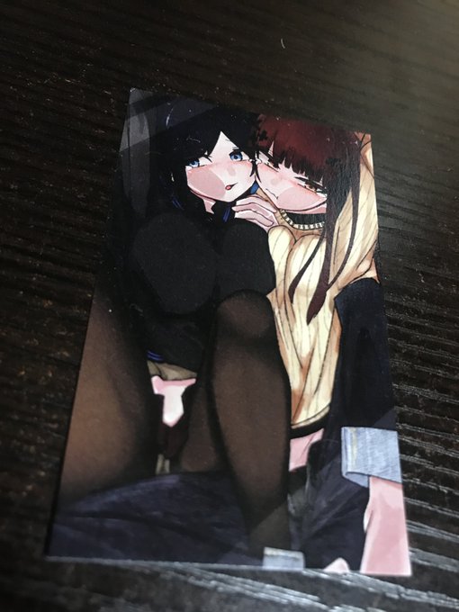 名刺できた、うれしい!
(何考えてんでしょうね?) 