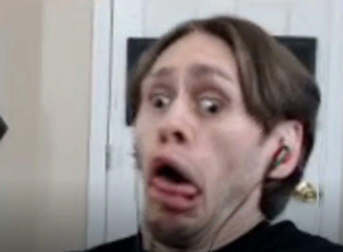 TaToTedtf's tweet photo. Mfw i remember i have a twitter https://t.co/DgL8g3vq0b