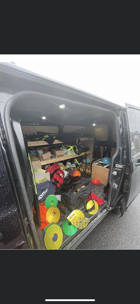 Winny_Primark_Prinny tweet media