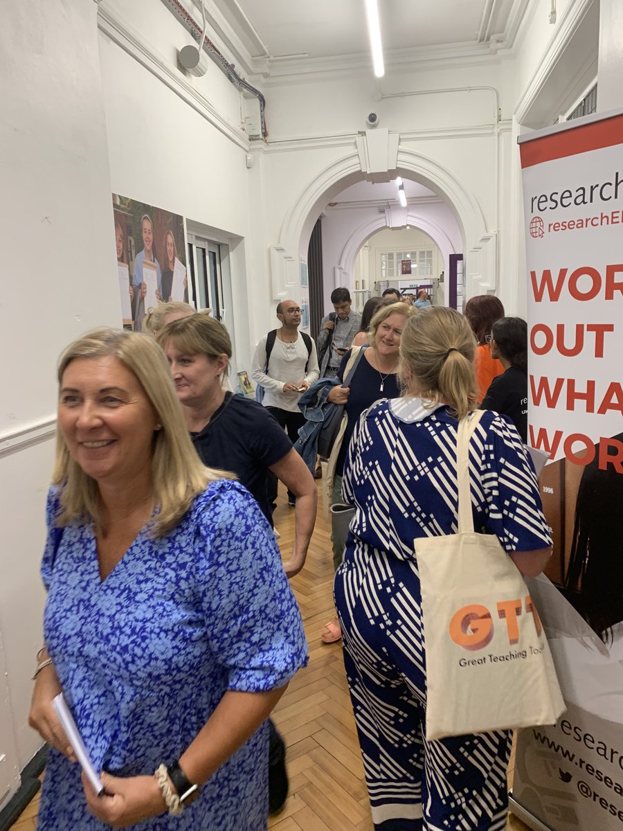ParliHillSchool's tweet photo. Parliament Hill School is hosting the 2022  
@researchED1 Conference today where there is a fantastic schedule dedicated to raising research literacy in the teaching profession, and busting edu-myths. https://t.co/TozJuAzatX