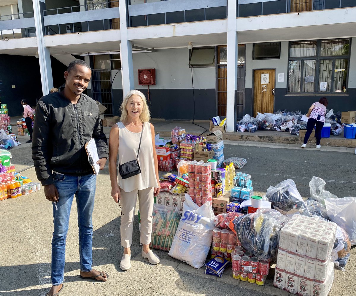 CoFeedNam's tweet photo. The San community in Ohangwena is one of the beneficiaries of a large donation of food and clothing handed over by CoFeed for distribution to that marginalised community today. CoFeed team member @GwenLister1 is pictured doing the handover. https://t.co/agtGGNtOR6