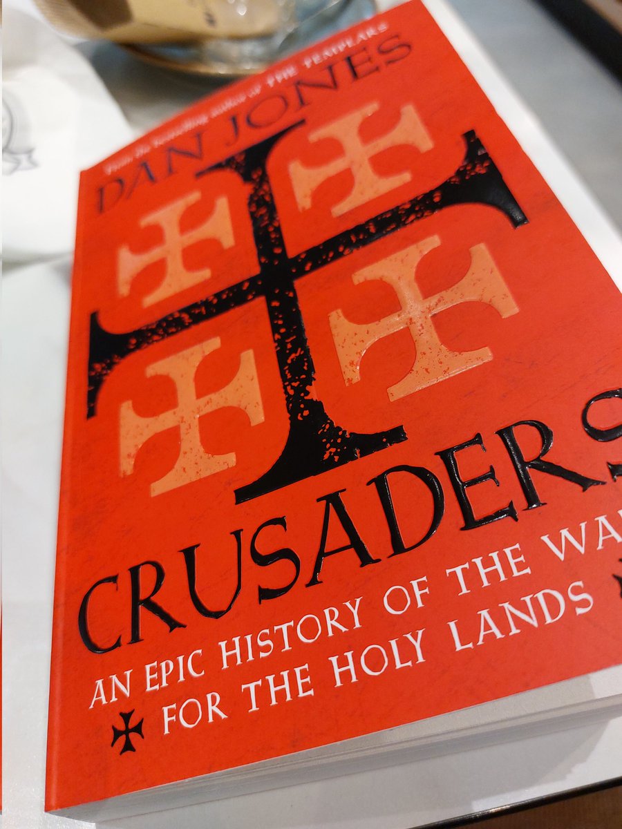 RollOrNothing's tweet image. Varying levels of maturity and culture on the cards for me today!
Having a wander around Telford picked up a book about the Crusades, buying a new trackie top and going to watch Top Gun:Maverick for the 2nd time.
Flying solo as the Mrs is at a conference and I'm her driver haha
