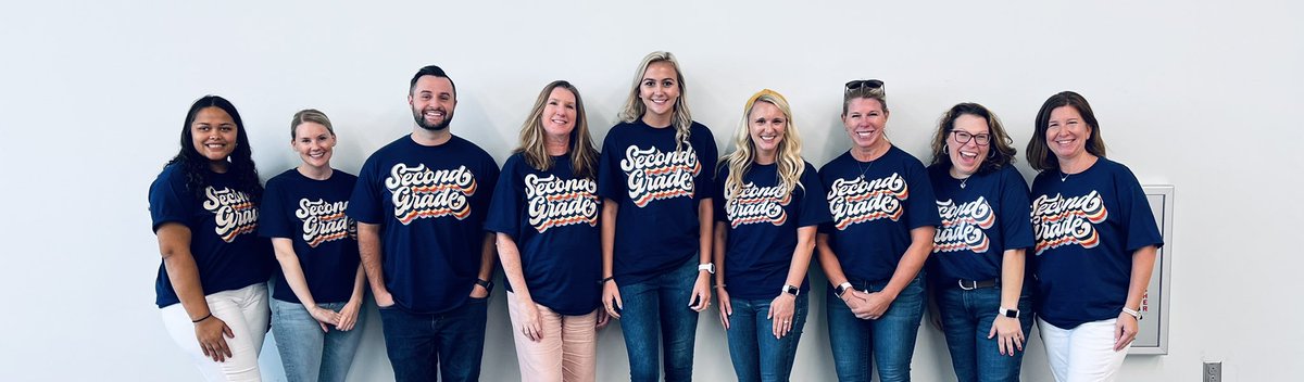 2nd Grade at #AFES has got this matching shirt thing down!