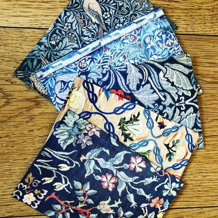 EmeryWalker_org's tweet photo. Brighten someone's day by sending them one of these beautiful #greetingcards, featuring #textiles from our #collection. Available in our #onlineshop or stop by after your #tour of #HammersmithTerrace!
#ShopSmallSaturday #ShopLocal #Hammersmith #WriteMoreLetters #SnailMail https://t.co/W7dv8P9uIC