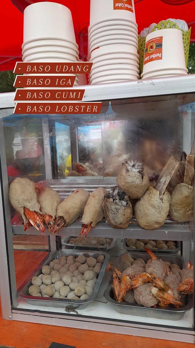 chsetos's tweet image. last day