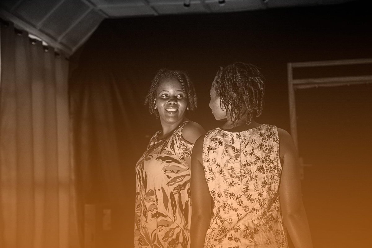 LycaLinca's tweet photo. Création du spectacle "Le bijoux" du metteur en scène congolais William Shem Watesha, une résidence soutenue par l'institut français de Paris par son dispositif des mots a la scène. https://t.co/5j8oMOogYk