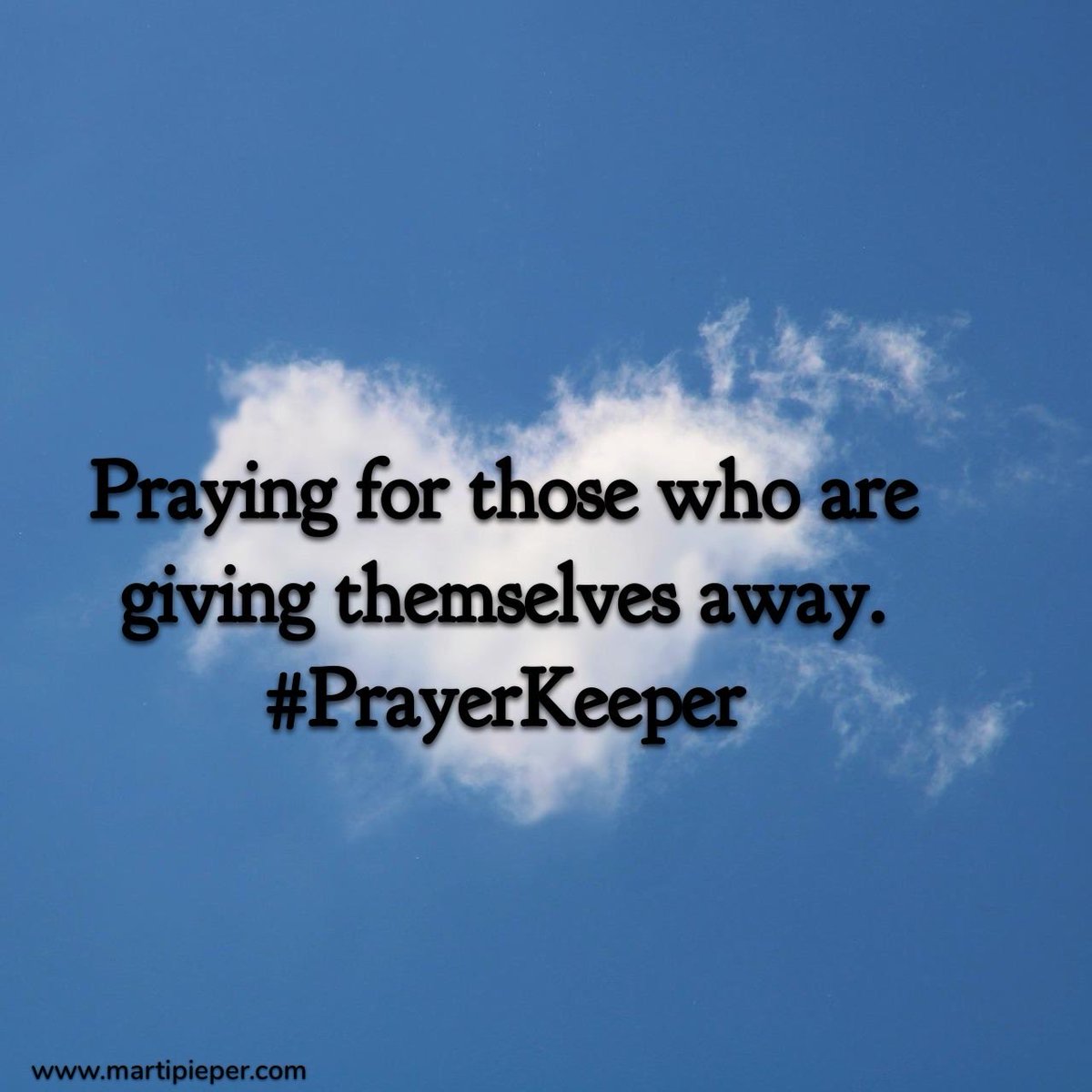 MartiPieper's tweet photo. Strength. grace. And always, always love. #PrayerKeeper #ampraying https://t.co/xTZVQtvdvr