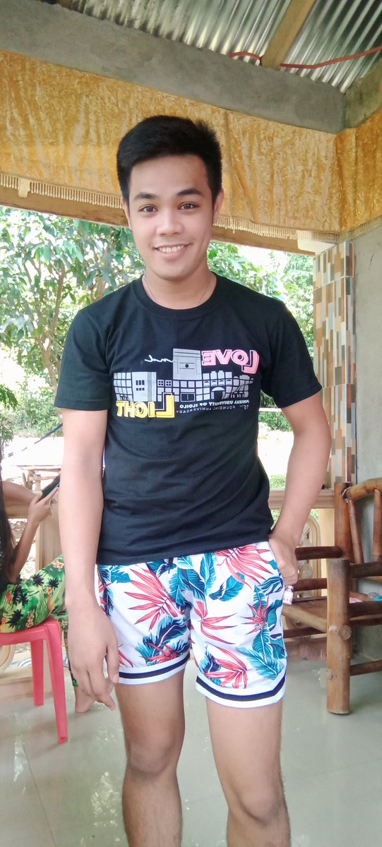 TherapistIvan's tweet photo. Butod therapist nyo😅😅 piro labarn gyapon ah😅😅 https://t.co/fAawhrFWWc
