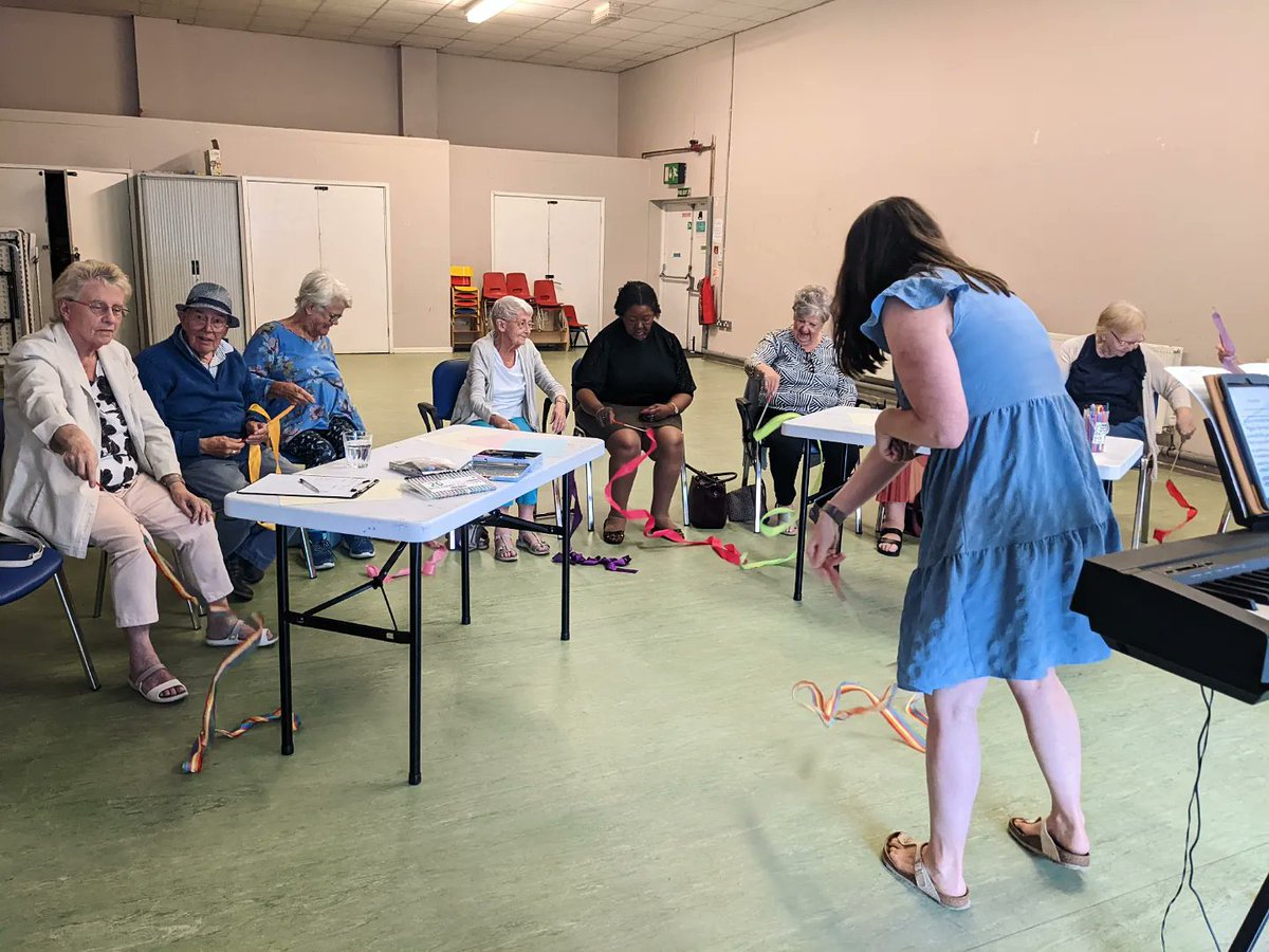 SoundUpArts's tweet photo. 2/2 Do you know an older person who loves music? Our fun and friendly music group meets every Friday at @LadybarnCC in Fallowfield, Manchester 1-3pm. There's no charge to take part and all are welcome! Send us a message or email rachel@sounduparts.com to find out more 😊 https://t.co/p6EdyfVK40