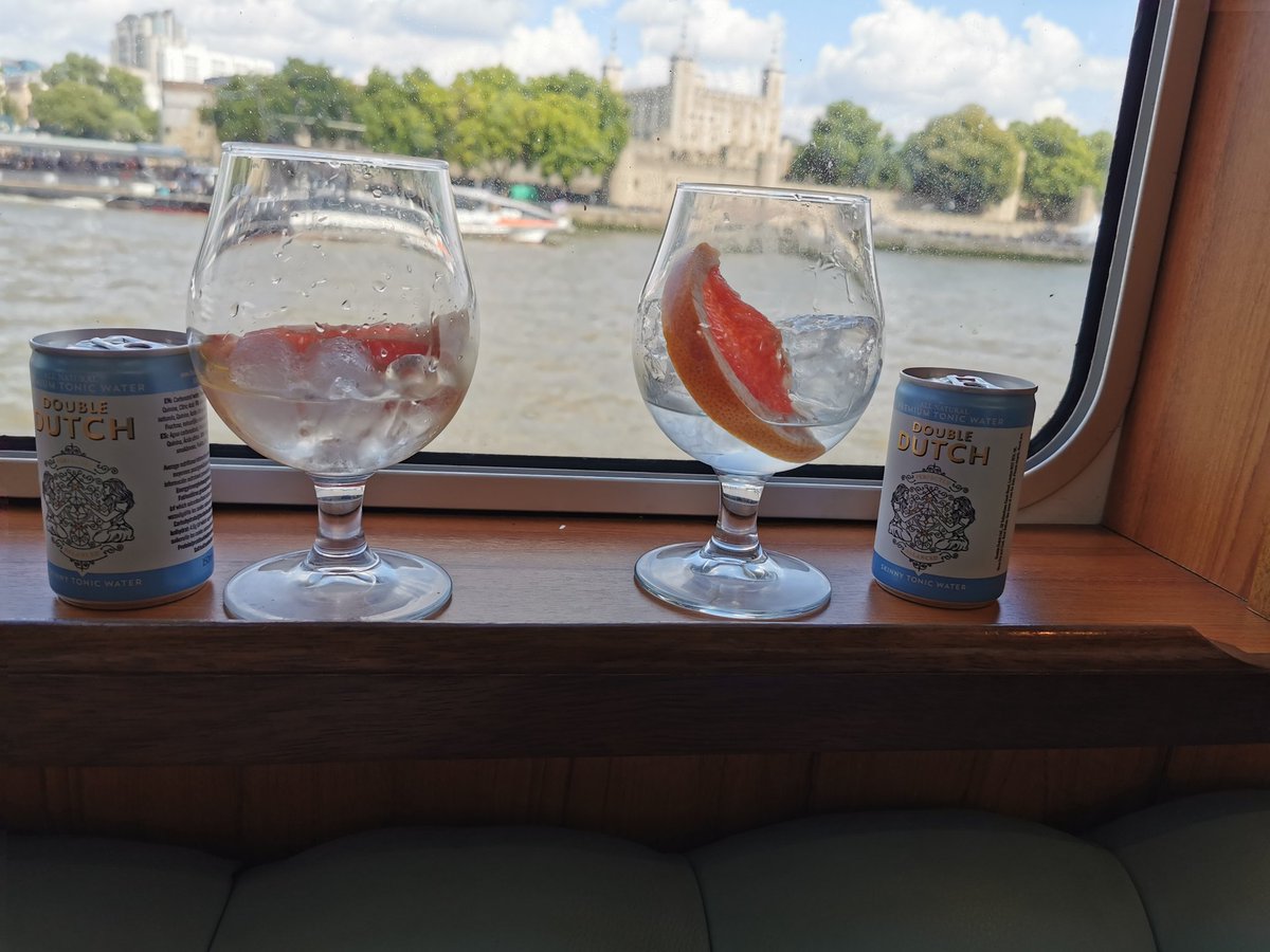 londonbornandb1's tweet photo. Last Saturday we spent a very merry afternoon on the Thames Craft Gin Cruise. There's only one more this season, so get booking! https://t.co/nwKAvlBOet #BetterOnABoat #EverybodyWelcome #AlwaysIndependent @ldncraftcruises @HopTattoo https://t.co/zopP4TLs7n