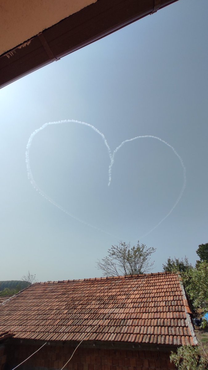 kvsr55tunc's tweet photo. Bu güzel kalp için teşekkürler Türk Yıldızları ⭐♥️ @TurkYildizlari  Çarşamba / Samsun ♥️ https://t.co/4kttOjHme0