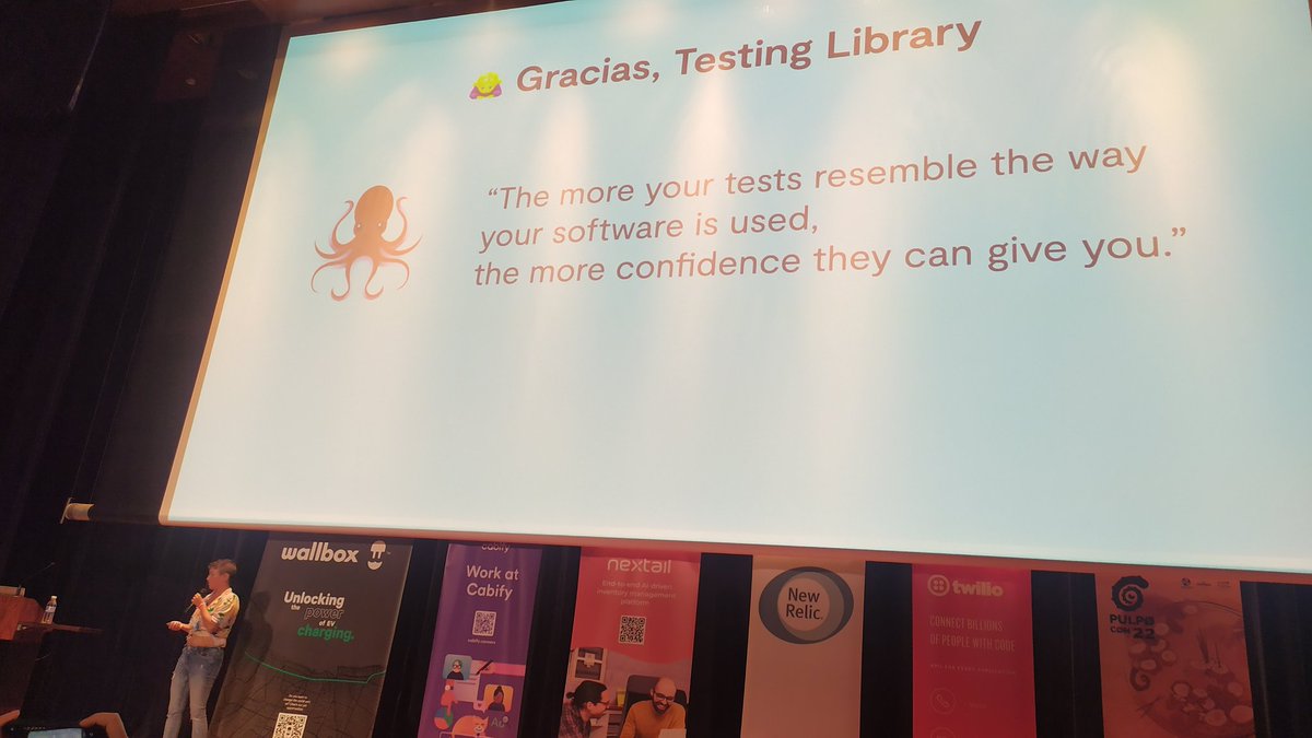 EllaQuimica's tweet photo. En la cuarta charla con la maravillosa @nuria_codes que nos compete su camino aprendiendo testing con su charla: Testing en frontend: ¿por qué está roto y cómo podemos arreglarlo?
🐙& <🍍> #pulpoCon22 #codely https://t.co/Y9CEy9ofHW