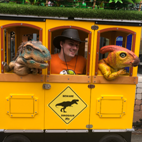 Tomorrow!

Baby dinosaurs will take over the Leighton Buzzard Railway at Stonehenge Works for one day only, so come and ride on a steam train to come and meet them. Click on the link to buy tickets and reserve your seats.

buy.myonlinebooking.co.uk/leightonbuzzar…