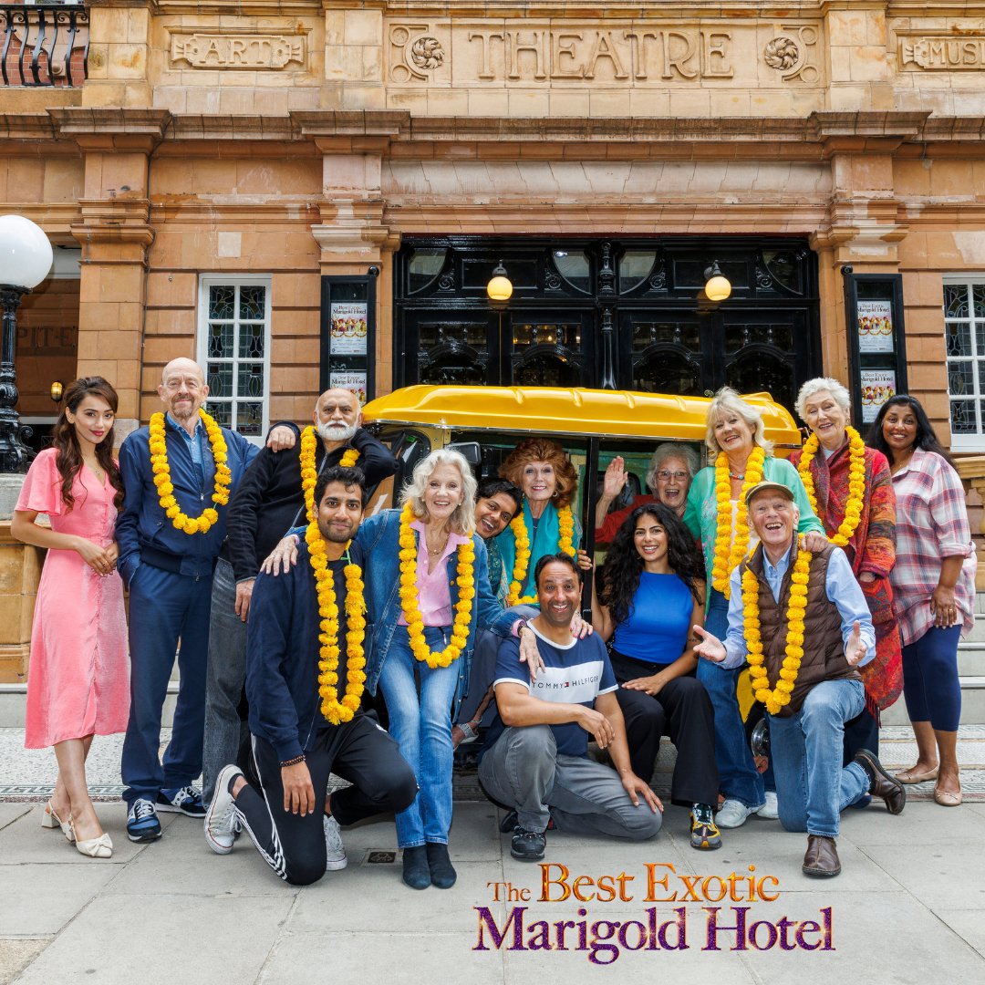 MarigoldShowUk's tweet image. Our cast have landed in Richmond in style!🛺 The countdown until opening night is on… 2 DAYS TO GO!! ☀ #MarigoldShow