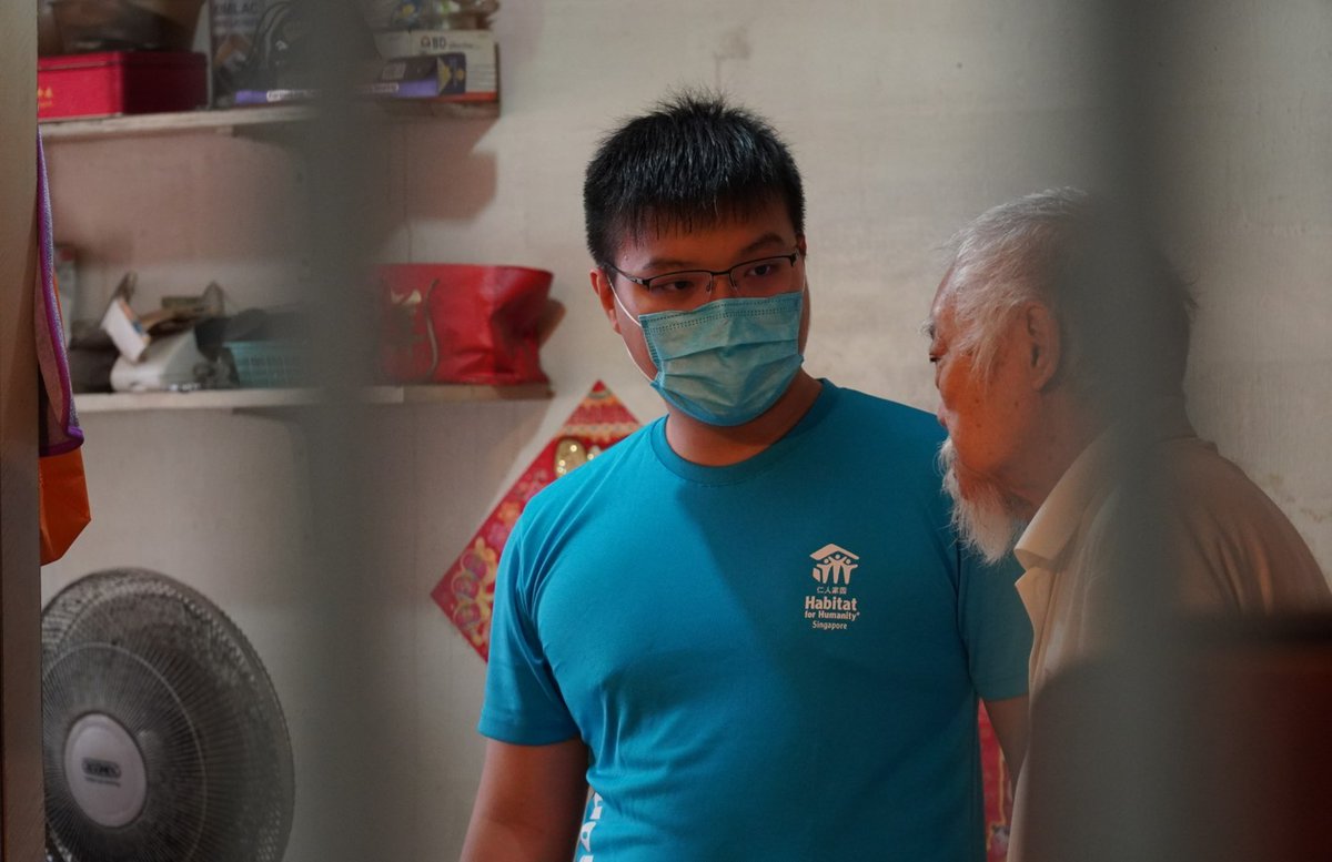 Habitat_AP's tweet photo. By joining the @HabitatYLB campaign, youth volunteers work with and for children, the elderly, and everything in between to build decent homes, safer communities and better lives! Many say their experience changed them for the better. #HabitatYLB
More: https://t.co/7vNwwuqeDv https://t.co/TtmeM2Ejyz