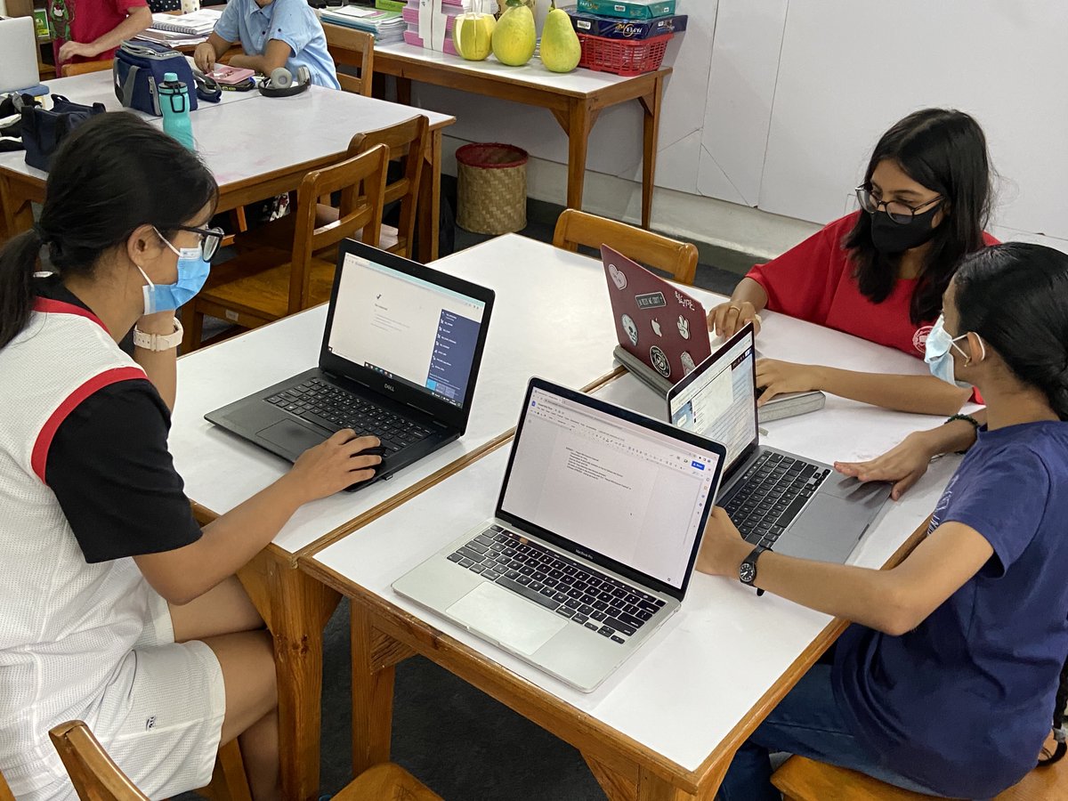 TBSmfl's tweet photo. To celebrate #midautumnfestival , our #leadinglinguists are very busy with all the preparations for the upcoming assemblies and other events. Stay tuned!
#mfl
@TBS_Events https://t.co/G8hxsQzBci