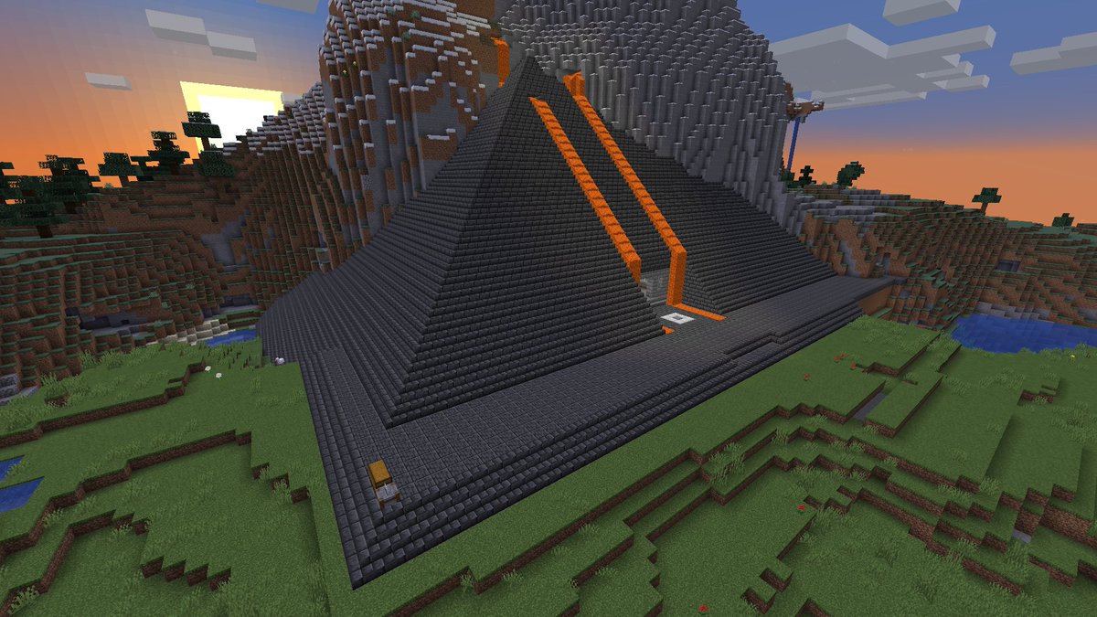 AnarchyLandTv's tweet photo. Tercer día de apertura del servidor y las megaconstrucciones no se quedan de lado, proyectos grandes para gente grande!!

@Fernandomolde @mundosbeads @MaxXi94ESP @Martin6669RL @isidora224 

@TochacoGamer_  @13Aniki1 https://t.co/AwOxBjWaKK