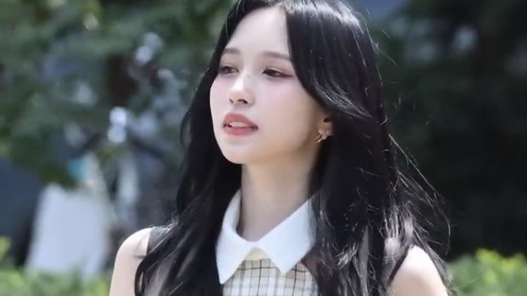 OT9FILES's tweet photo. #MINA is unreal https://t.co/e20rz9RVV7