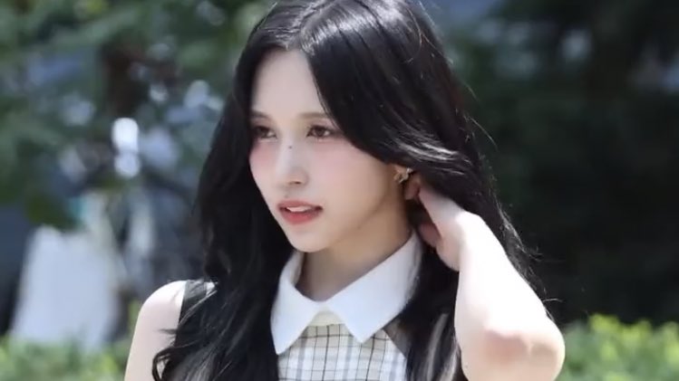 OT9FILES's tweet photo. #MINA is unreal https://t.co/e20rz9RVV7
