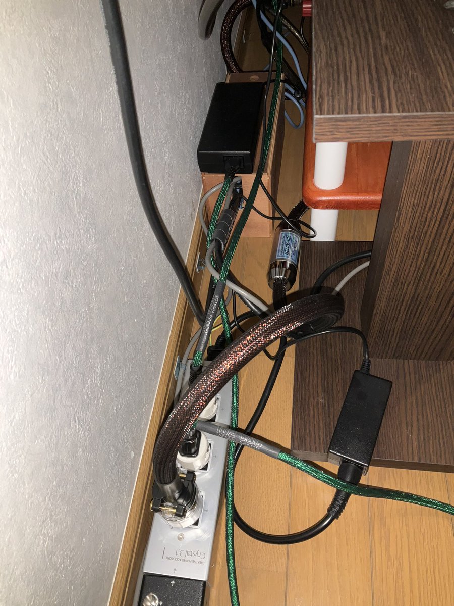 HikakinSeven's tweet photo. ボーナス入ったからE380に変えよう思ったが
みじんこのヘリオス3Cに変えたら大化けした！素晴らしい！ https://t.co/P8DZ4RGglX