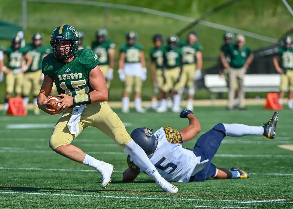 PreGameFB's tweet photo. Featured game of the week UMass Dartmouth Vs Husson D3 Football Saturday! #d3fb https://t.co/ND9zA5RHUs