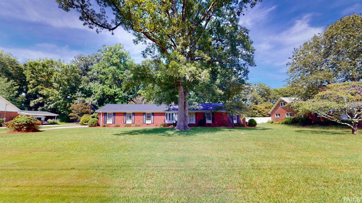 hinesbeth's tweet image. See a virtual tour of my newest #listing 1166 Princeton Kenly Road #Kenly #NC  tour.corelistingmachine.com/home/MQ8RZ4