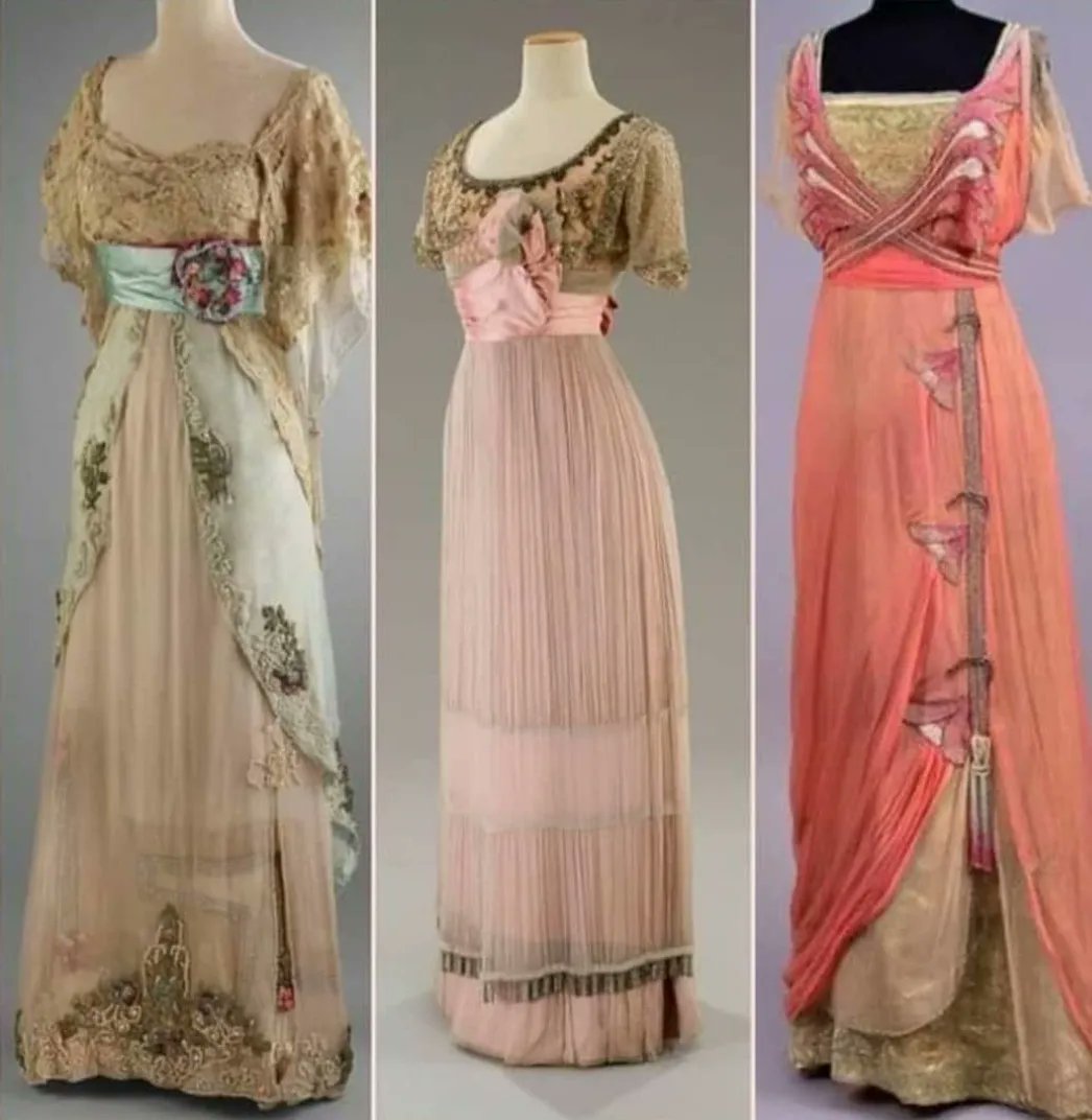 janeyellene's tweet photo. A selection on Edwardian Tea Gowns, which were worn when having guests to afternoon tea, or when in and about the house (a bit like our lounge wear) they were worn without a heavy boned corset, so would be worn in  the presence of family and friends 1905-1909 https://t.co/uxTnDXZOsP