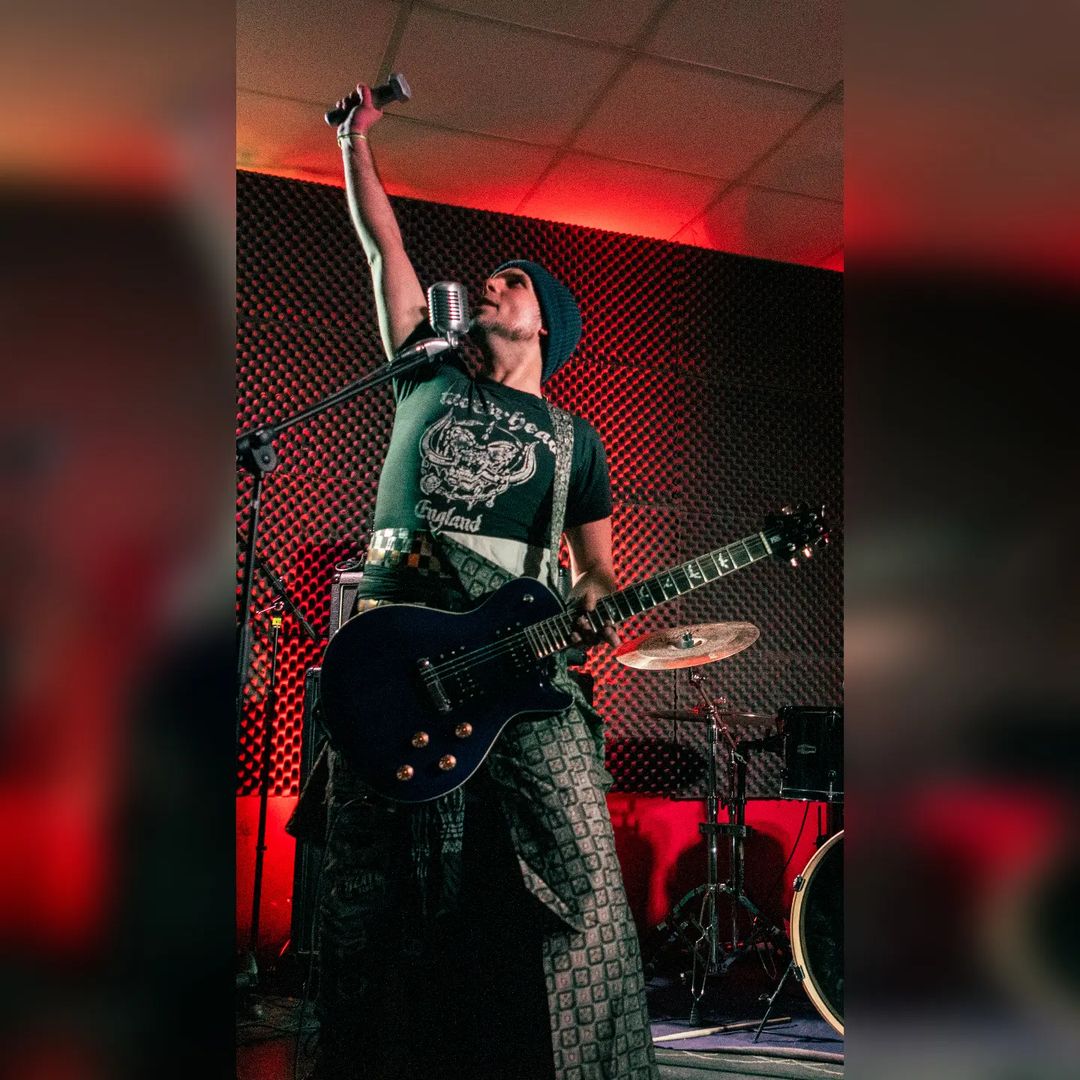 Power of Metal... Literally
📸@rcgphotometal
🤘Metal until Permadeath!🤘