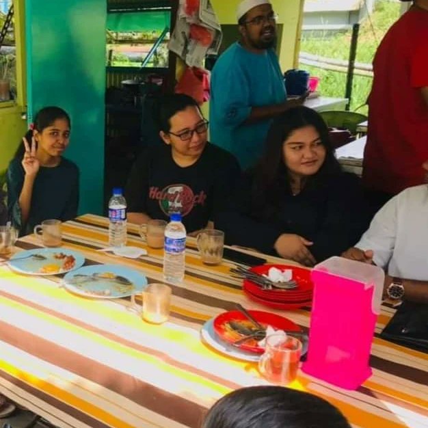 pmnegeri9_'s tweet photo. SABTU / 3 Sept 2022

Tahniah kepada penyelaras Dun Labu yang menganjurkan program Sarapan Pagi bersama masyarakat India di Labu pagi ini.

Program juga di hadiri oleh Ketua Negeri, ahli-ahli Pejuang dan Pejuanita Muda Negeri Sembilan. https://t.co/kxgh6lrIYb