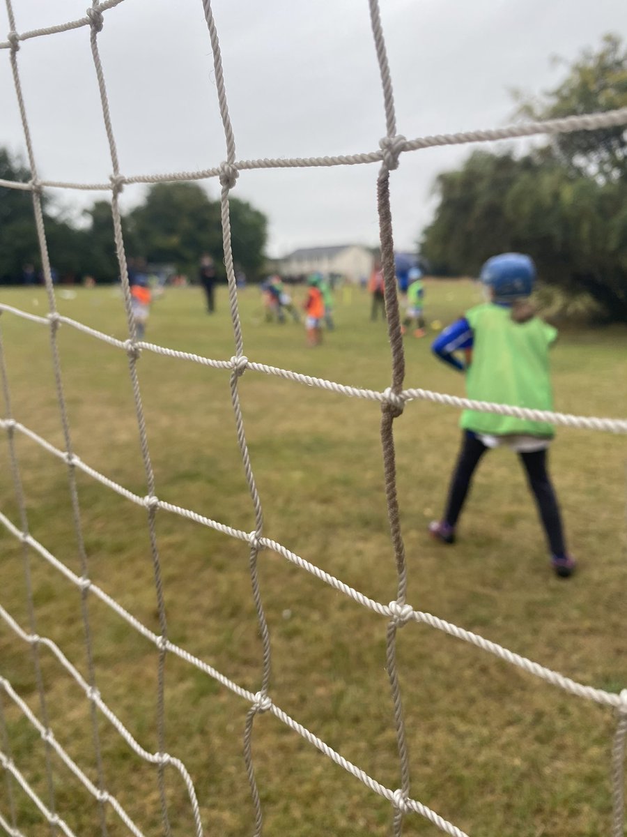 KevinsHurling's tweet photo. The rain didn’t dampen our spirits this morning… well done to the 8 teams who togged out for the Kevins End of Summer Club Blitz #VillageInTheCity #CaoimhínAbú https://t.co/mqyHskQgkX