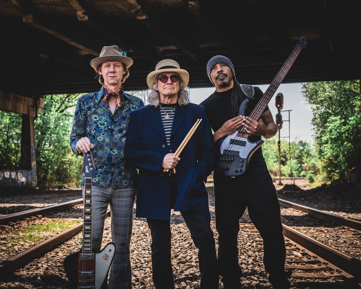 The Chad Marshall Band! Tonight Saturday, September 3rd at "Blues By Budweiser". RJ's Grill &amp; Bar, 128 S. Main, Pine Bluff, Arkansas. Port City Blues Society members admitted free, others only $5.  Hosted by Port City Blues Society and sponsored by M K Distributors. #blues