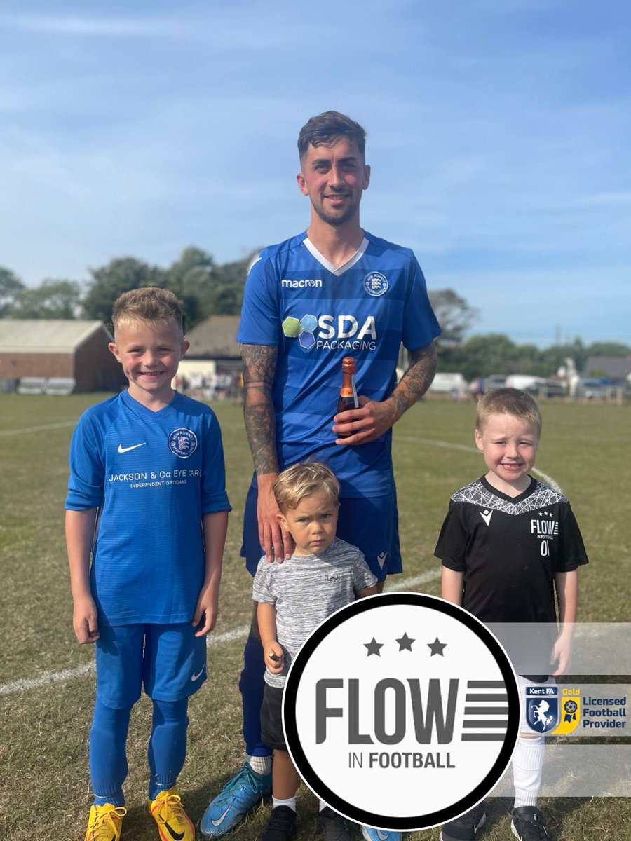 Romney make it 6 unbeaten this season.

In front of a good crowd Romney win 3-0 in the Cup. Goals from Sam sharp, Roy Godden and Toby Hayden.. 

We thank our Man of The Match Sponors for presenting Toby Hayden with the award.