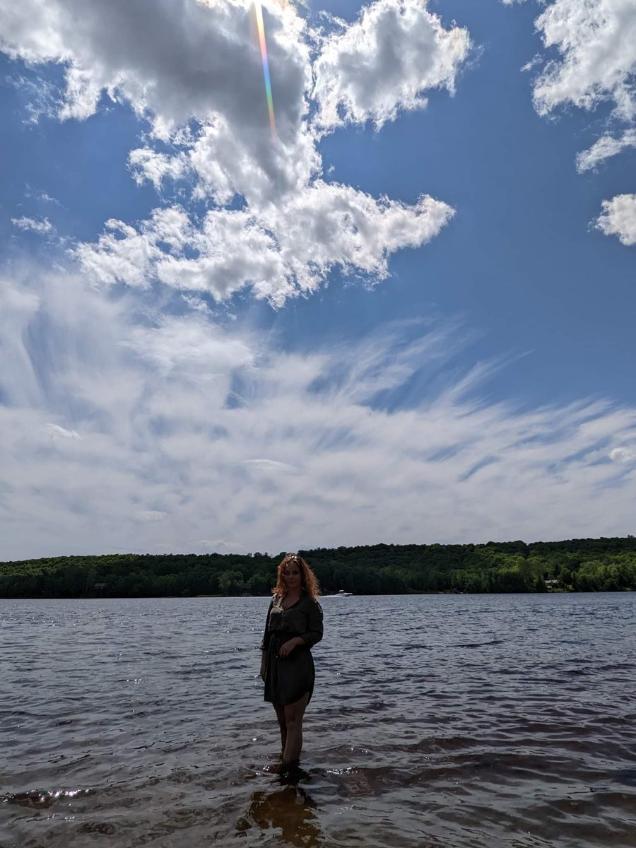 _Elle_20_'s tweet photo. @viewbug Loved this day.  Got gorgeous pictures and I turned 22 . https://t.co/nKL4TH9WNa