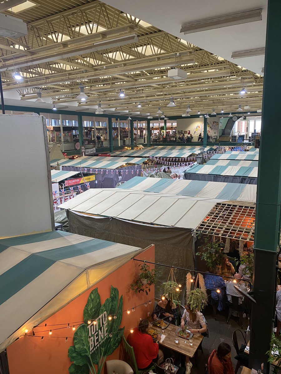 We’re open late tonight at the Travel Table in <a href="/markethallshrew/">markethallshrewsbury</a> and great to see it’s bustling. Stop by and see us 😎✈️