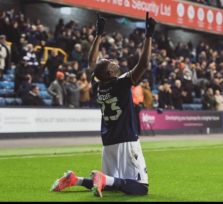 MMCrdc243's tweet photo. Afobe démarre son compteur but !
L’international congolais Benik Afobe vient d’ouvrir son compteur but, après avoir inscrit le deuxième but de Millwall, face à Cardiff City 2-0.
#rdc #congo #afobe https://t.co/J2OiqocEBc