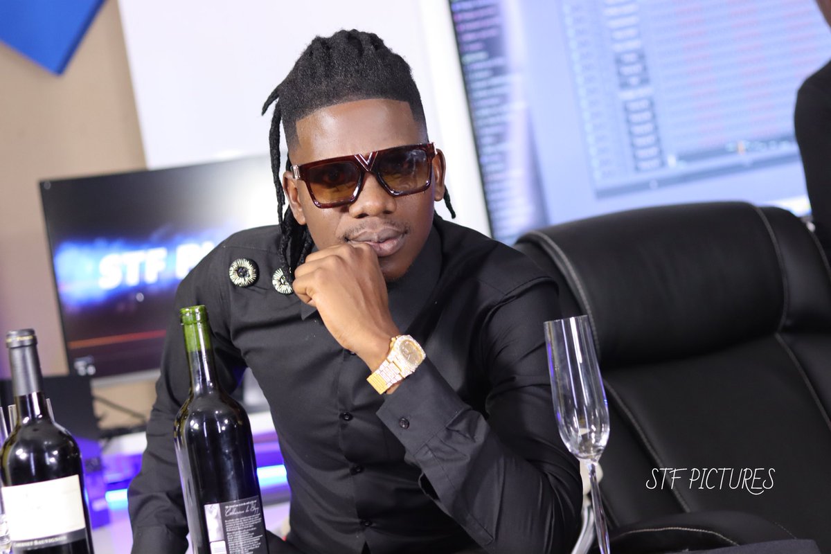 FIKILE_FLEX (@fikile_flex) on Twitter photo 