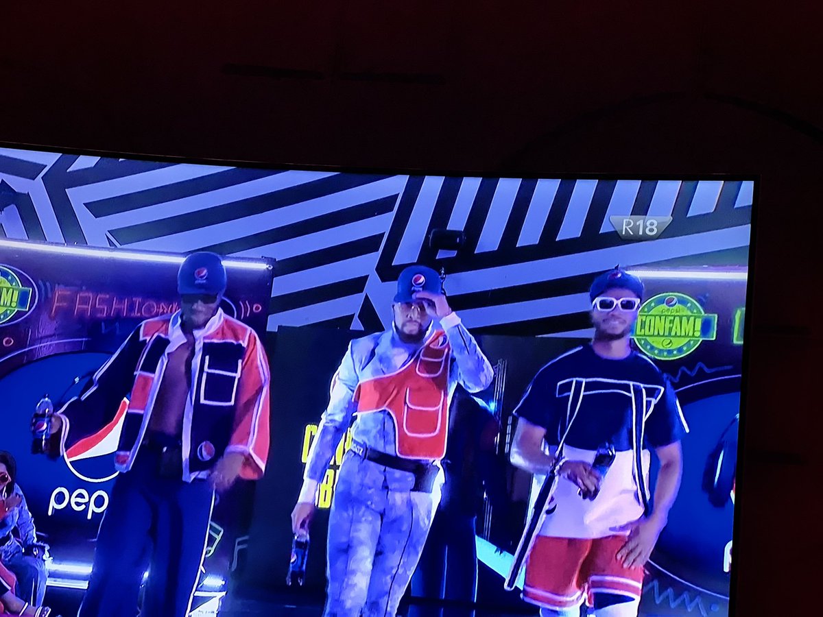 yallmeetstanley's tweet photo. This should be the best group so far #teamOBO #teamdavido @BBNaija https://t.co/kerZGuRvKO