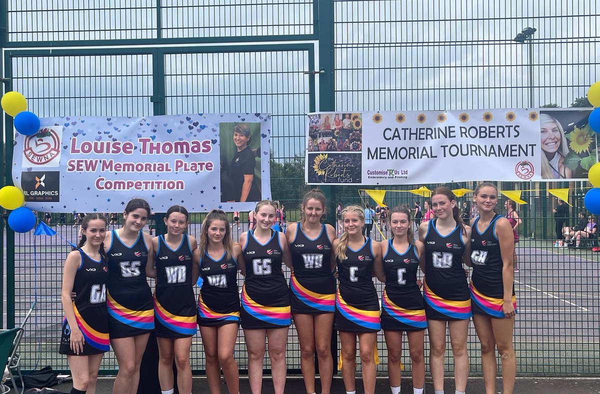 vicki7223's tweet photo. My favourite event of the year, love all the teams from SEW coming together to play and remember two π of our netball community! Big thank you to everyone who took part and helped me run things today ππ» #teameffort #netballfamily #teamTLT #charitytournament ππ https://t.co/L70TYHSR3w
