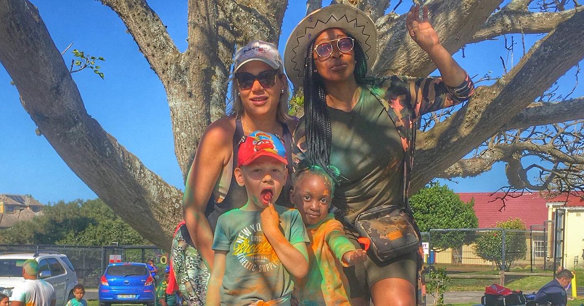 Khabonina_Q's tweet photo. Today was everything…because beautiful moments are made up of these bits &amp; pieces ❤️
#ColourRun 📍🏃‍♀️☀️👌🏾
#Matt #Kerryn #Lwa #Mommy https://t.co/TNbU87Em7a