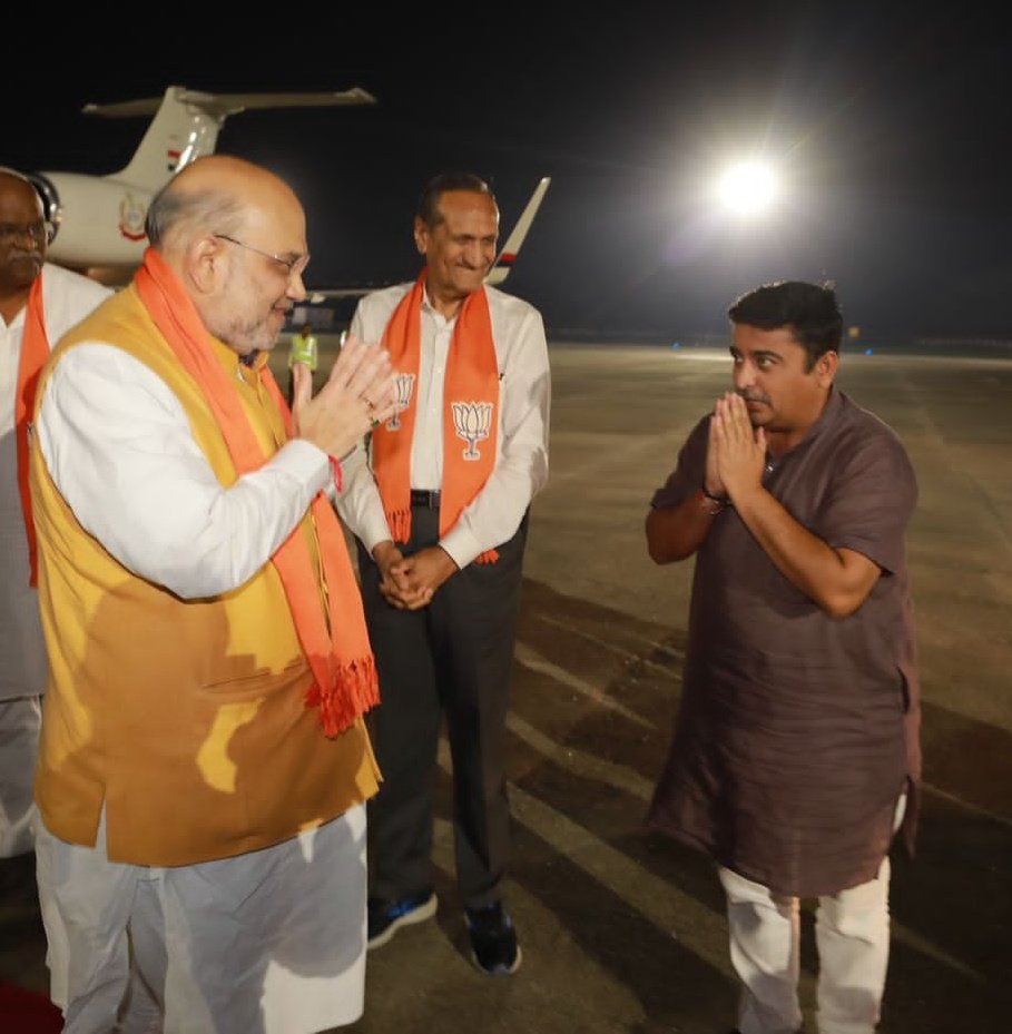 pradipsinhbjp's tweet photo. असंख्य कार्यकर्ताओ के प्रेरणास्त्रोत, कुशल संगठनकर्ता, ऊर्जावान केंद्रीय गृह एवं सहकार मंत्री माननीय श्री @AmitShah जी का गुजरात की धरा पर हार्दिक स्वागत है। https://t.co/lCSntPp0yF