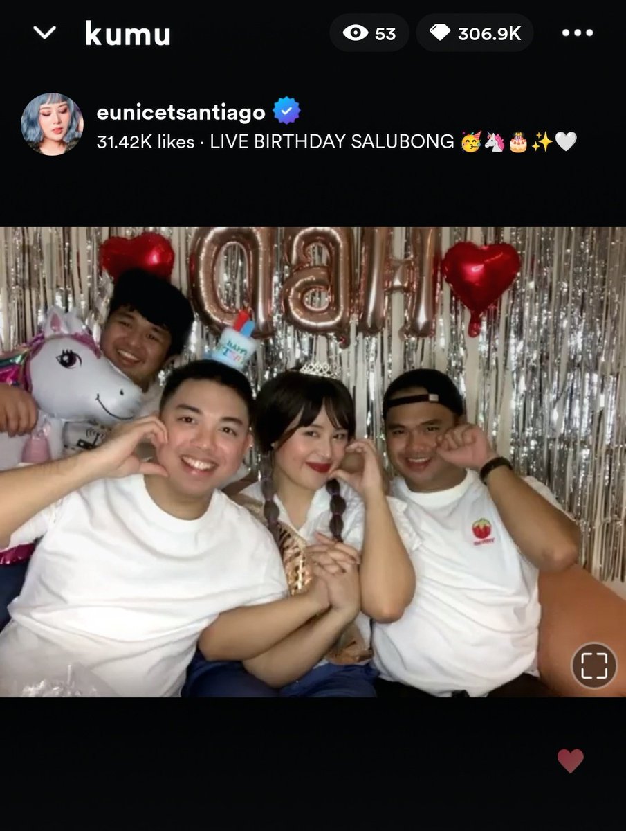 jayyy_enhypen's tweet photo. ENDING FAIRY POSE !!🍓🕒✈️🛁
@eunicetsantiago @jokocawili_ @easykiel24 @riggyboiii https://t.co/U45V8xvMXc