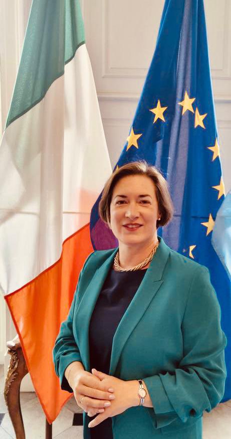 Anita Kelly tweet media