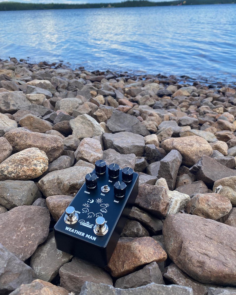 ehfects's tweet photo. It's Labour Day weekend here in Canada. Fall is just around the corner so make sure to hit the beach one last time.
#AmpsAndEhfects #CanadaLoud #CanadianGuitar #CanadianEffects #CanadianGuitarPedal #CanadianAmplifier #MadeInCanada #GuitarAmps #GuitarGear #GuitarPedal #Guitar https://t.co/3u50PfmgGI