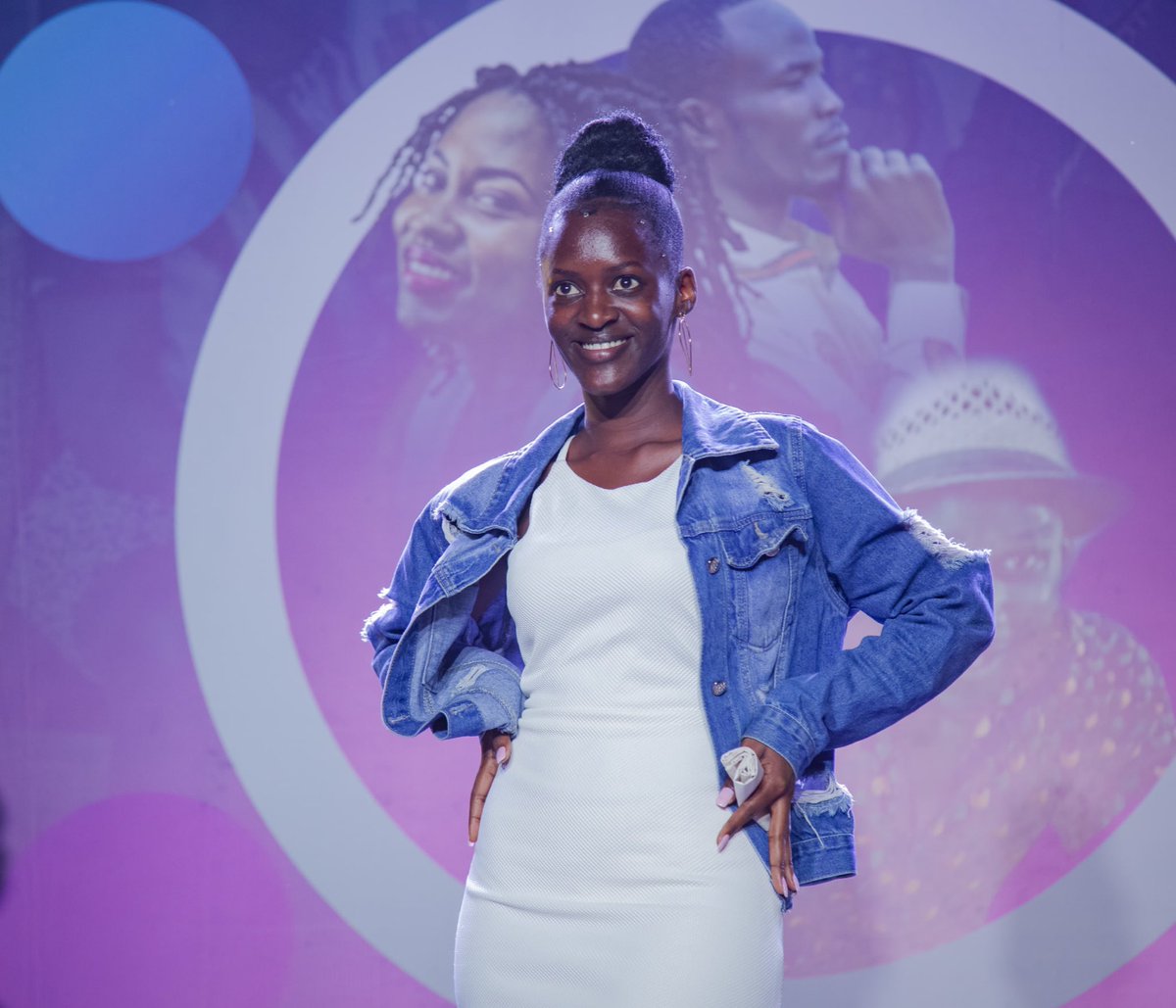 HumNabimanya's tweet photo. Is it really a Reach A Hand Uganda program if there's no music, dance,drama or vibe?😃 

We're having a little celebration and fun to wrap up the #O3PlusUg launch at @kiuvarsity-Ishaka.

All the fun is live on the SAUTIplus TV, so you don’t have to miss out! https://t.co/c1cjVvYccI