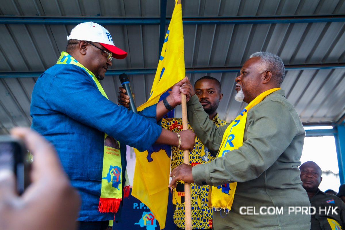 FistonMwenge's tweet photo. 🛑 FLASH PPRD HAUT KATANGA : installation du comité Urbain de LUBUMBASHI et des structures communales par le PROSEC #JULES_MPANGA Ce 02/09 au siège provincial du parti. https://t.co/eSKVChsEjS