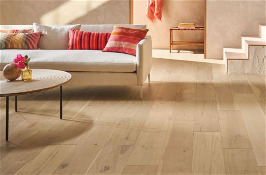 TawilShereen's tweet photo. Consider the pros and cons of this #flooring type before investing in it. #homeimprovement  https://t.co/XWBO2FVilF https://t.co/OwlhEjeT0n