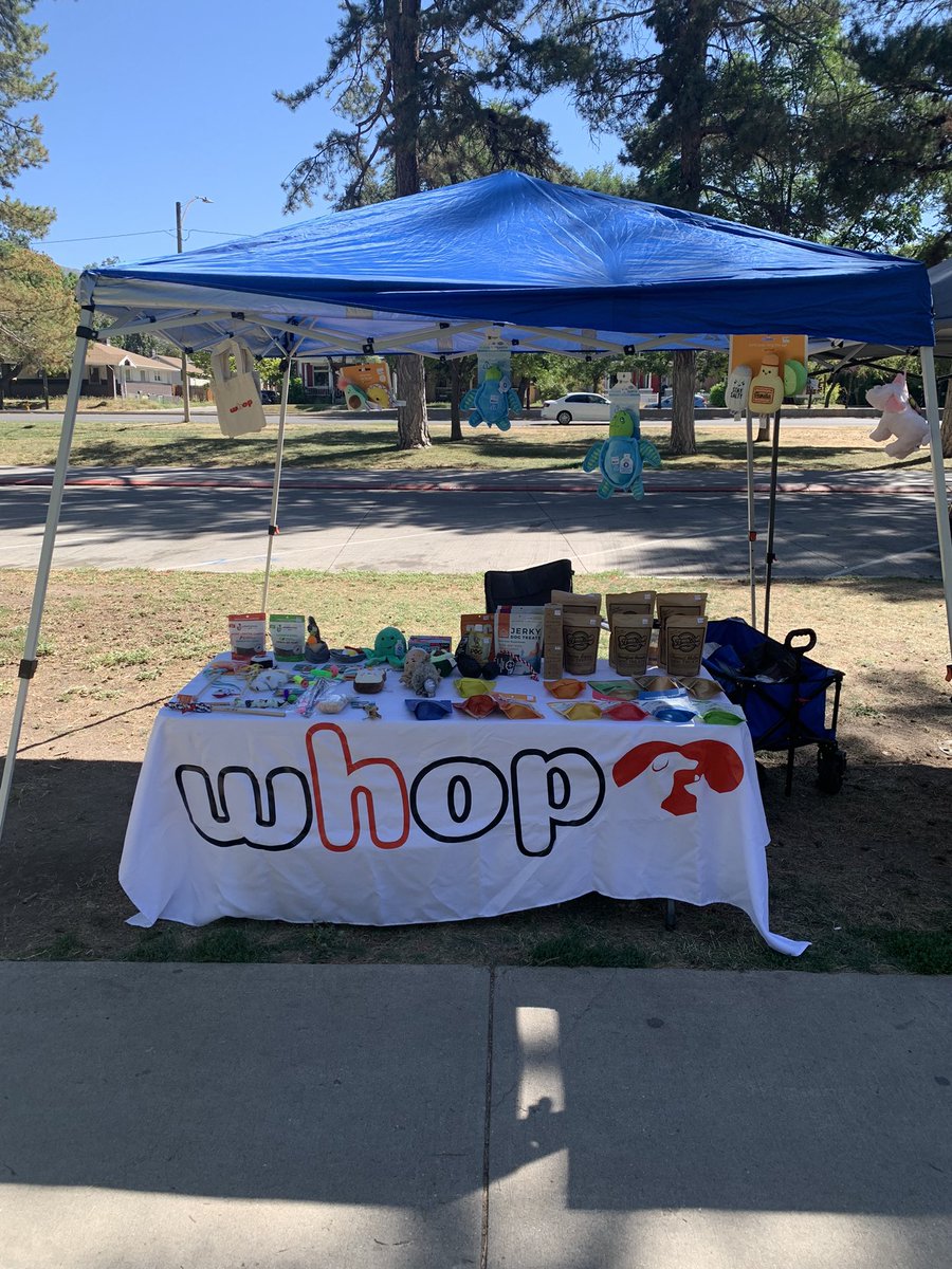 tellemwhop's tweet photo. Hey guys! We have a pop up at liberty park today come stop by! https://t.co/LenXAxfeCF