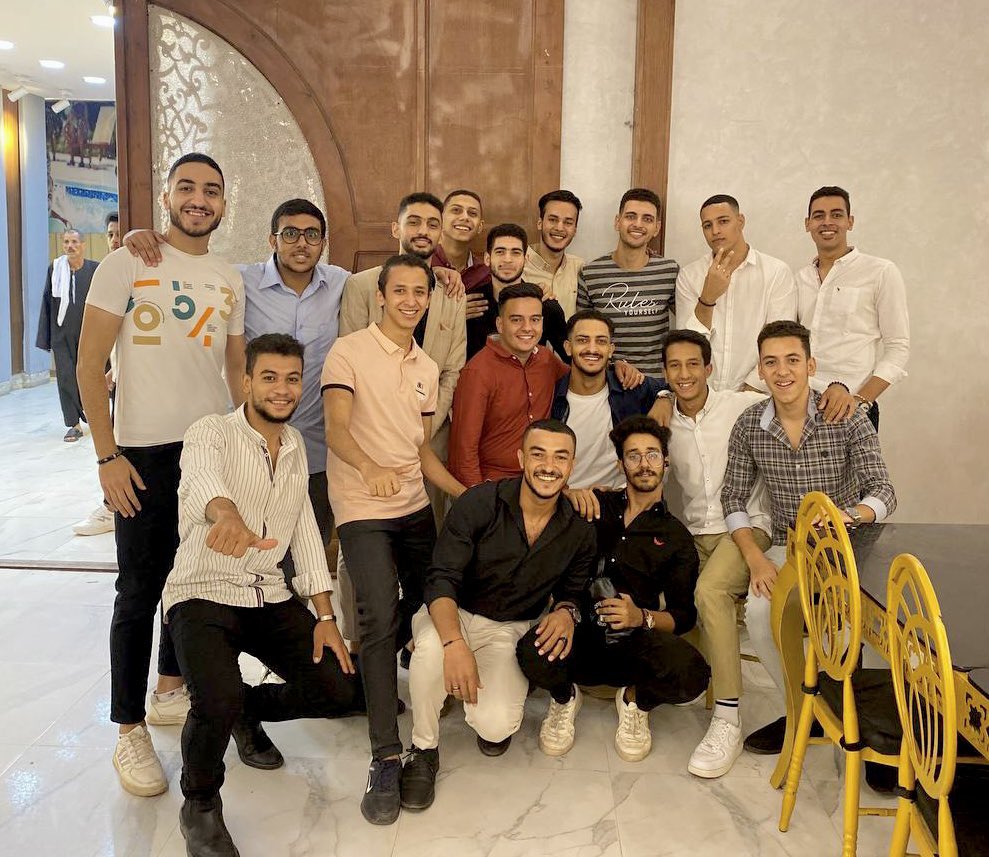 متجمعين دايما ♥️✨