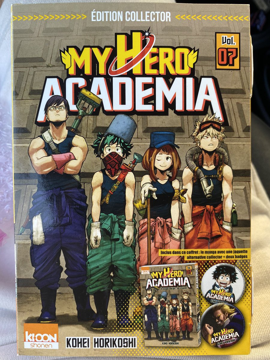 astos_sk's tweet photo. Enfin le tome 7 de my Hero academia ! #myheroacademia https://t.co/P9cYimxutG